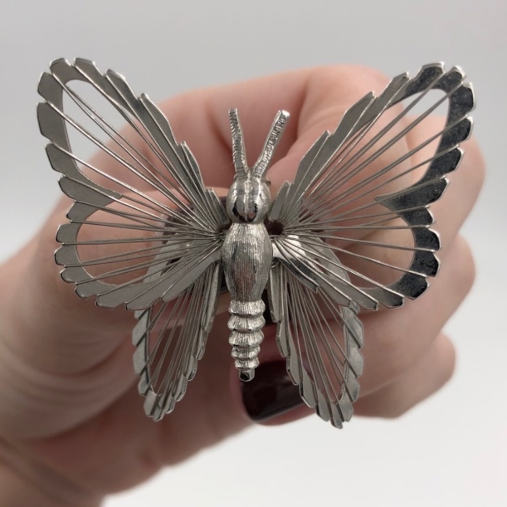 Silver Wire Butterfly Brooch Pin